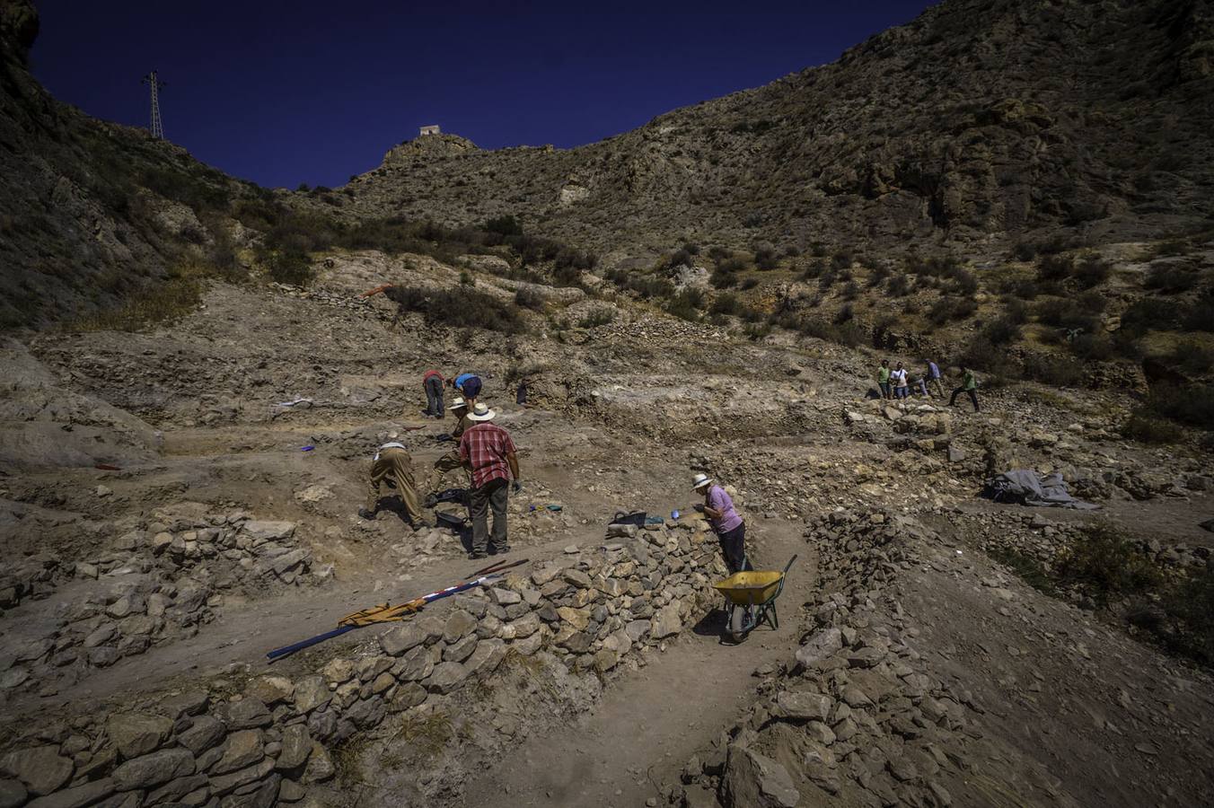 Excavación arqueológica en la Ladera del Castillo de Callosa del Segura