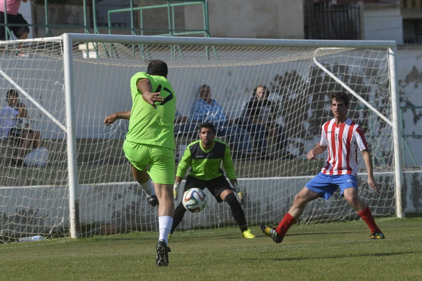 Pedro León no falla a su cita con el Muleño