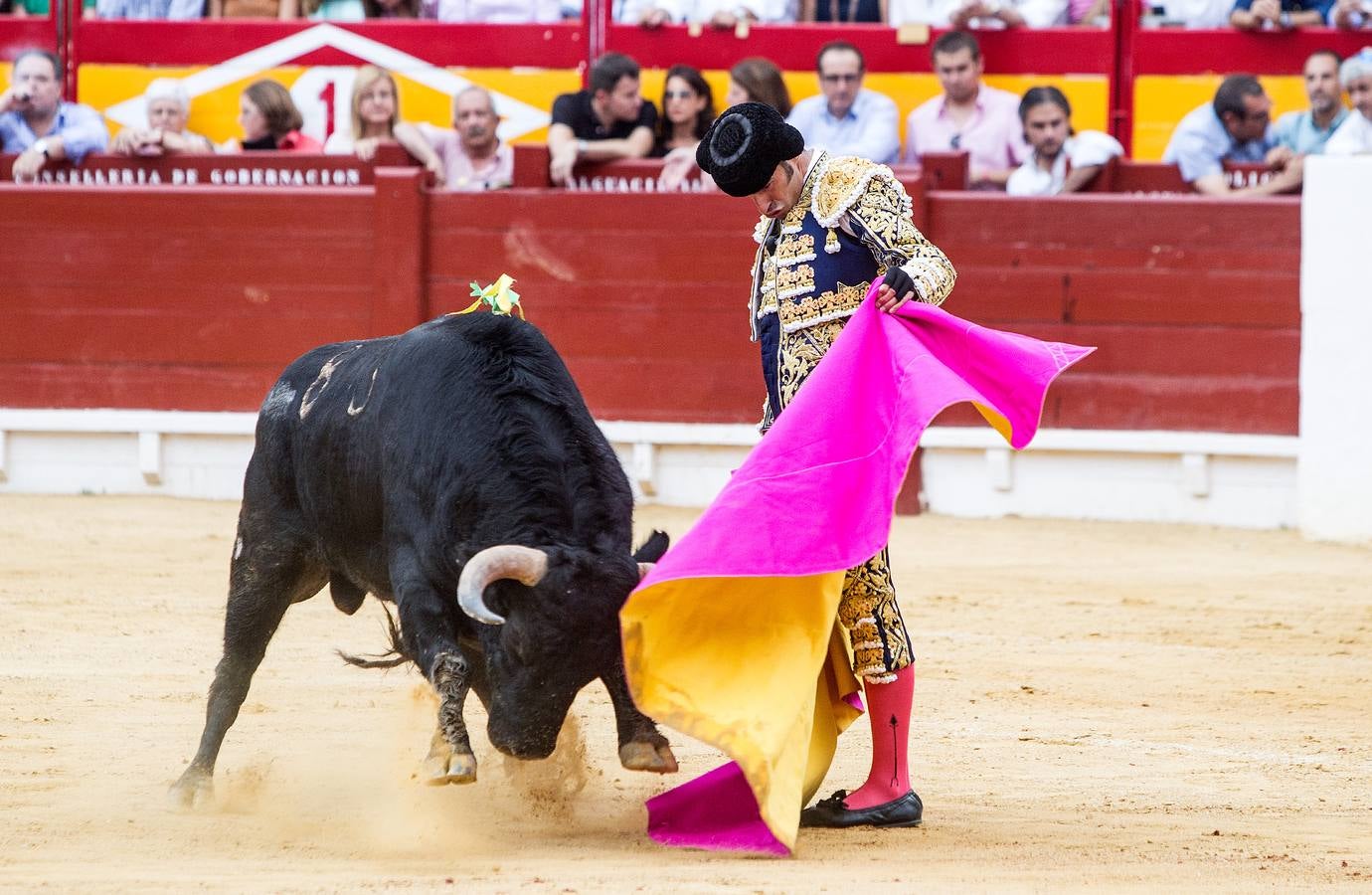 El Juli y Talavante abren la Puerta Grande