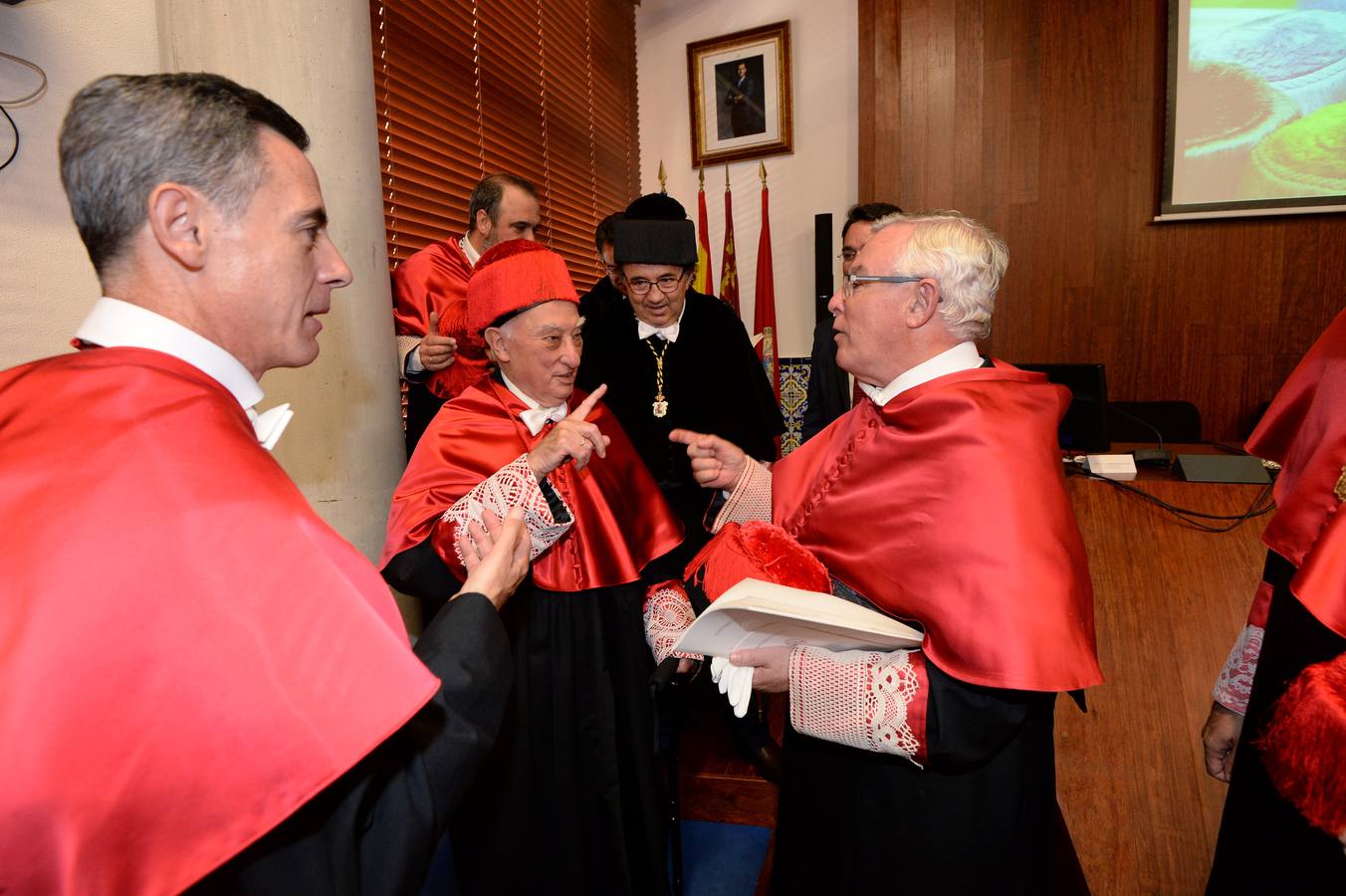 La UMU nombra doctor honoris causa al romanista Hans Ankum