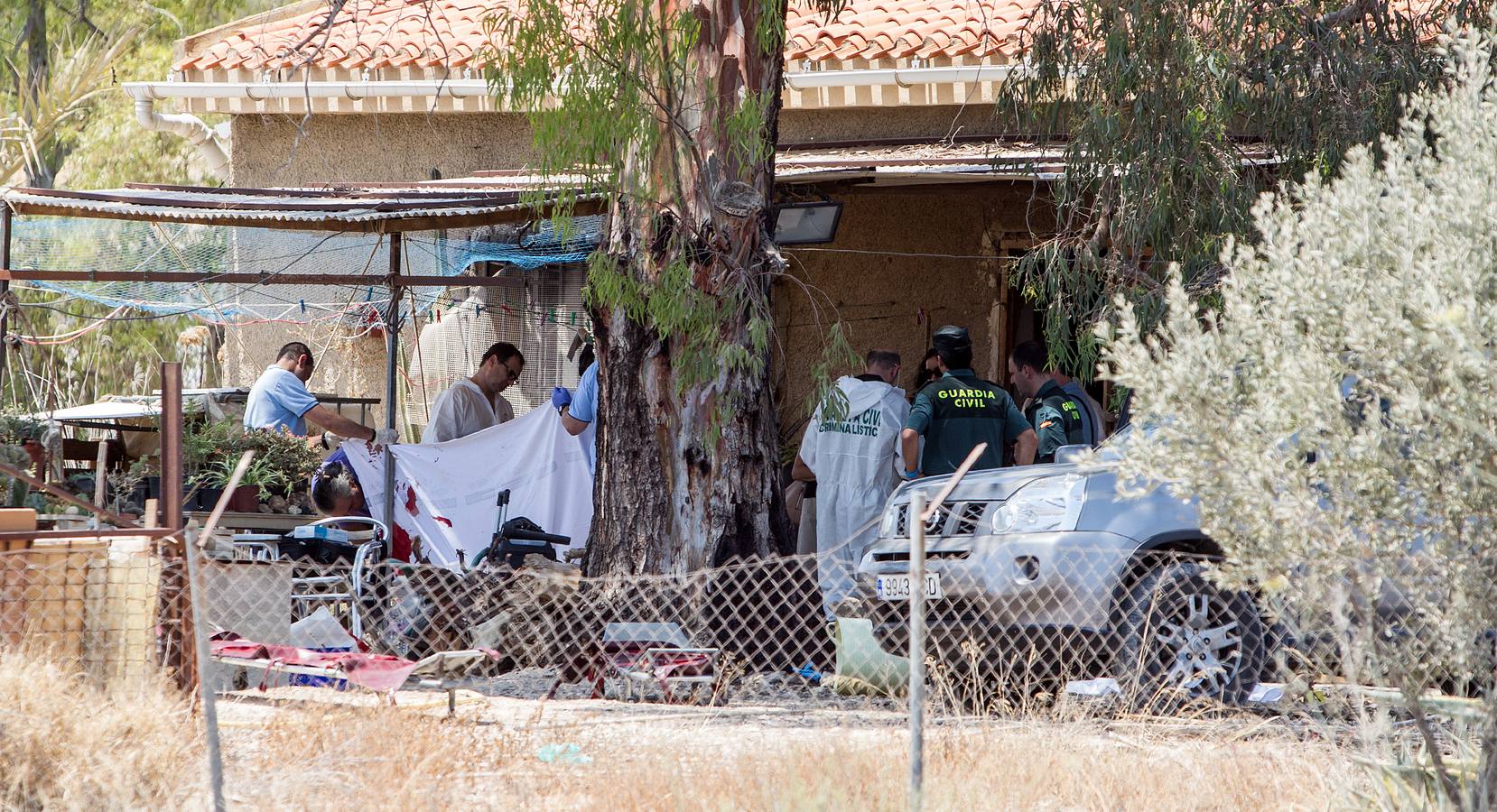 Cuatro muertos tras explotar una bombona de gas butano