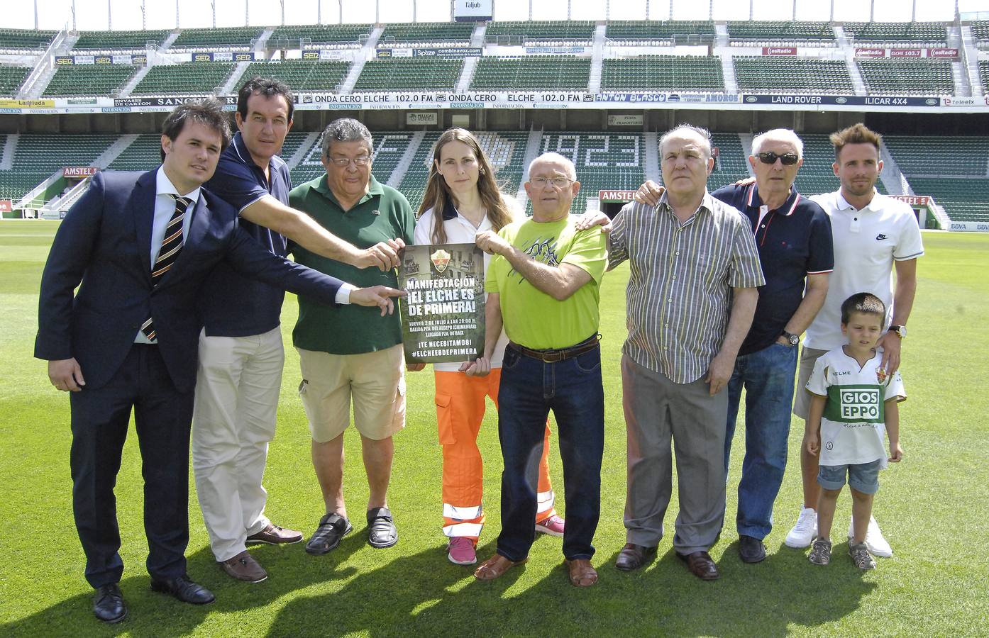 Presentación de la manifestación para reclamar que el Elche vuelva a Primera