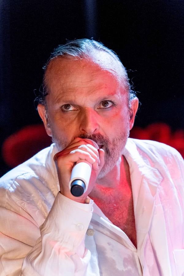 Miguel Bosé arrasa en Murcia