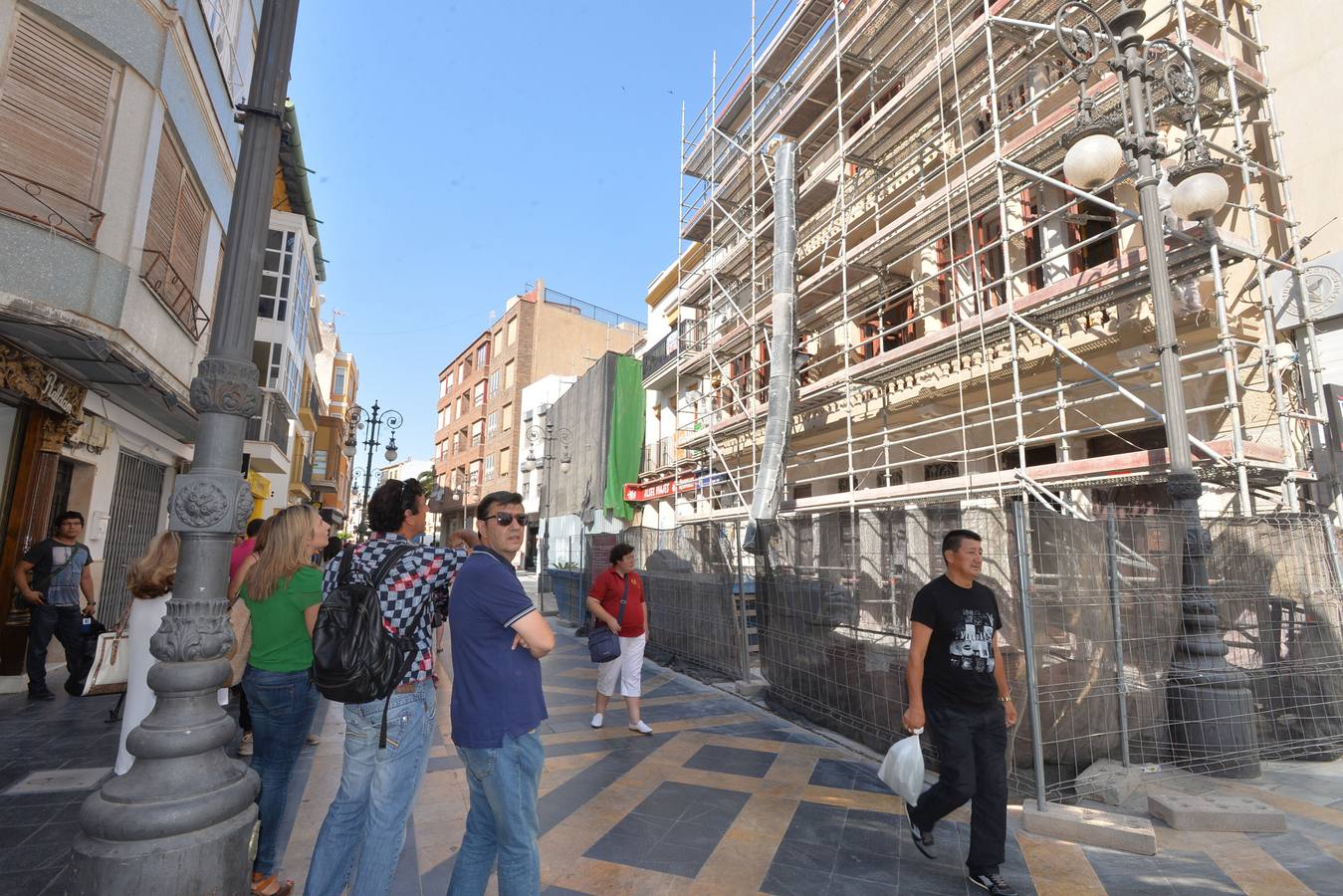 Recuperan la fachada del único edificio modernista de Lorca