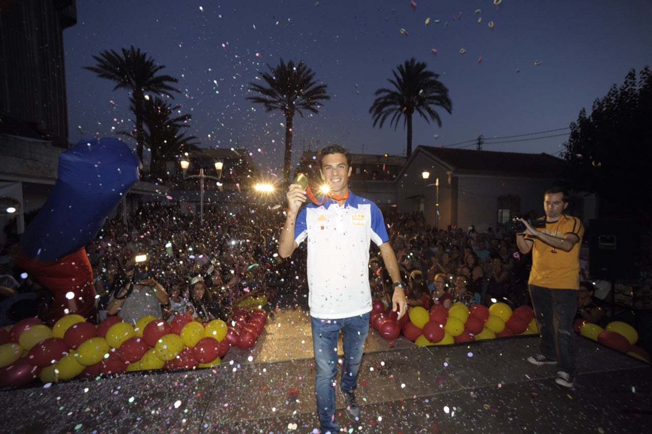 Llano de Brujas celebra con Miguel Ángel López la medalla de oro