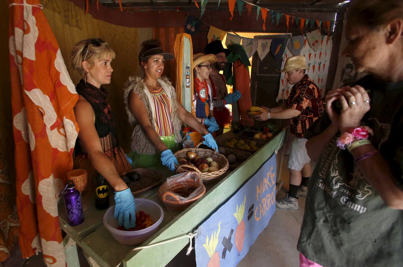 Espejos y música en el desierto de Nevada