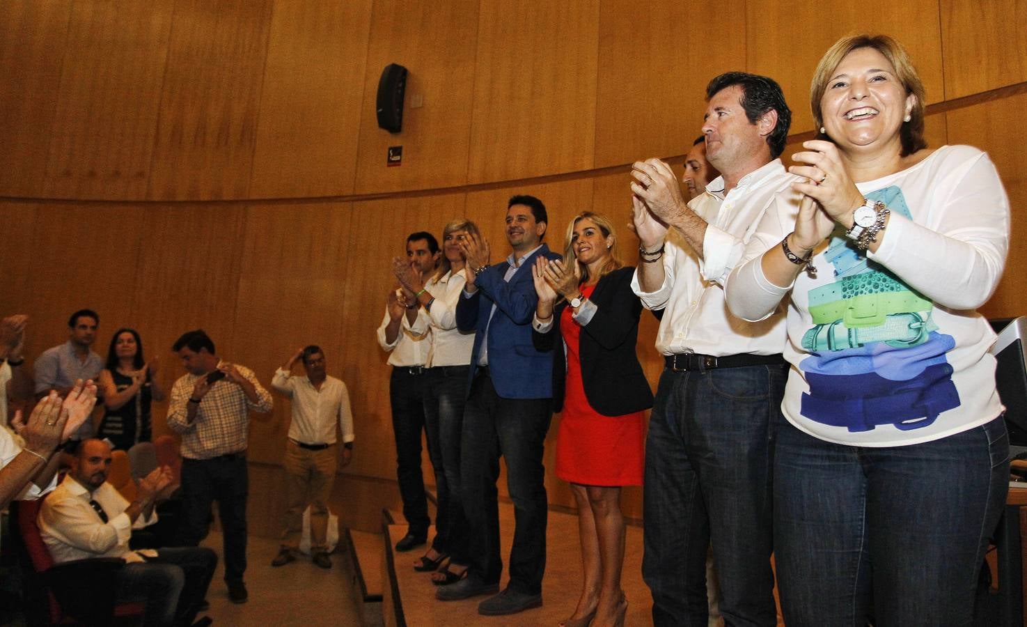 Císcar, Isabel Bonig y César Sánchez en la clausura de la Convención Provincial del PPCV en Alicante