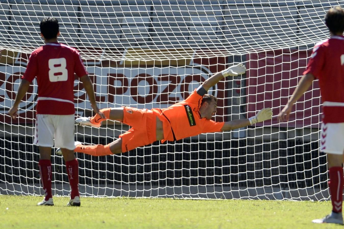 Las mejores imágenes del choque entre Real Murcia y Melilla U.D