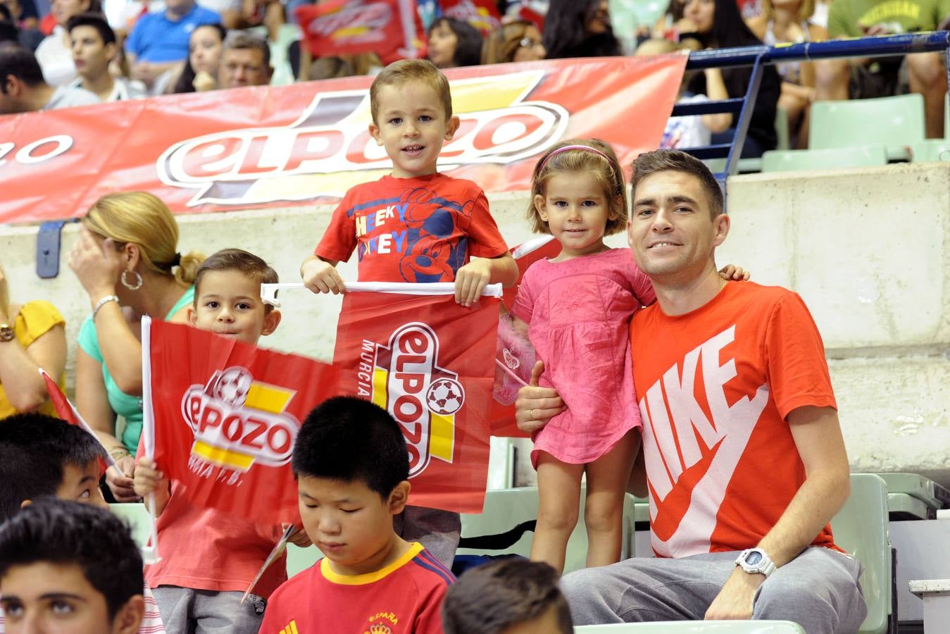 Las mejores imágenes del choque entre ElPozo Murcia y el Peñíscola