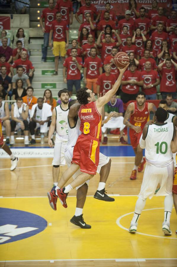 Los árbitros deciden el triunfo a favor de Unicaja (58-60)