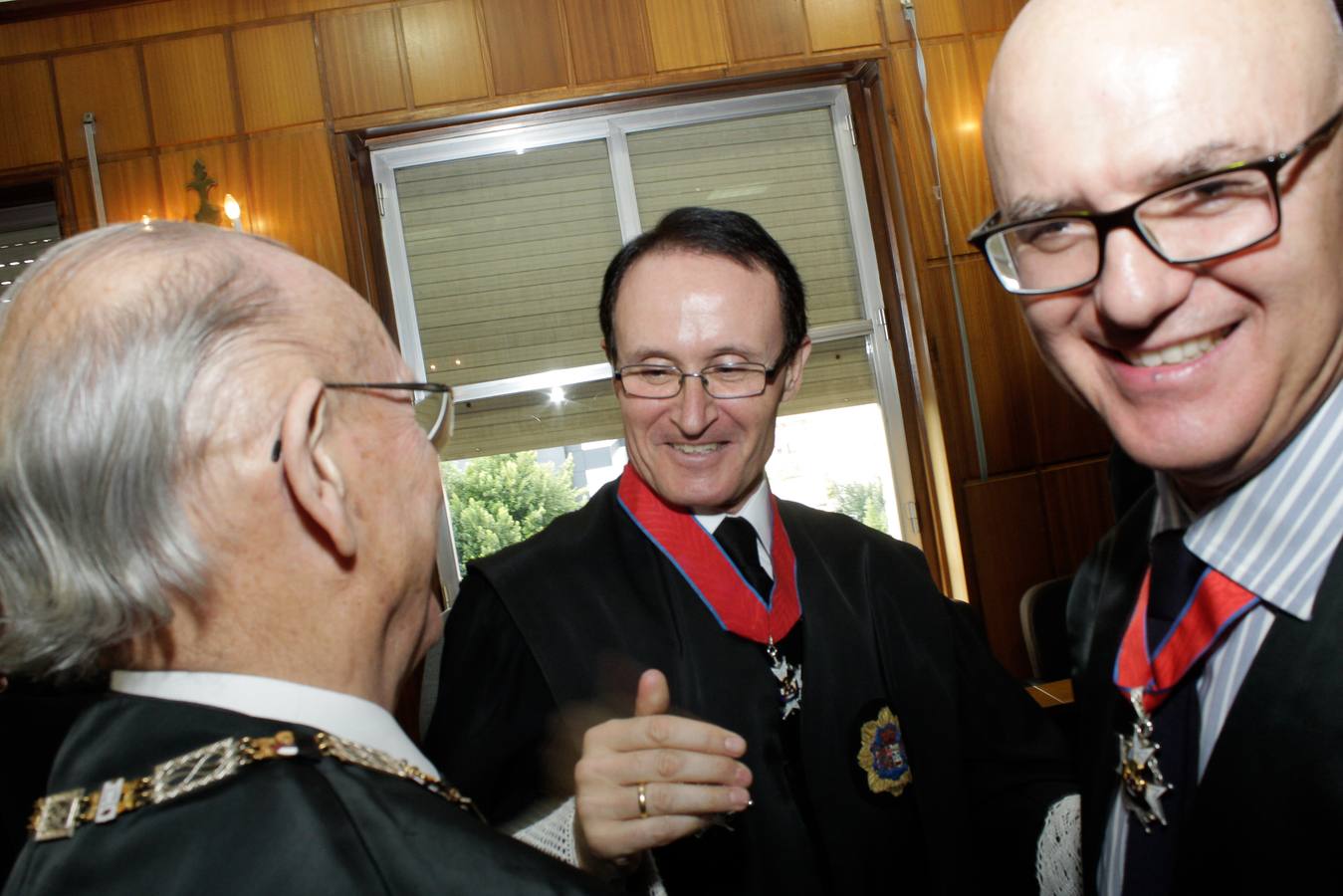 José Luis Díaz Manzanera recibe la Cruz de la Orden de San Raimundo de Peñafort