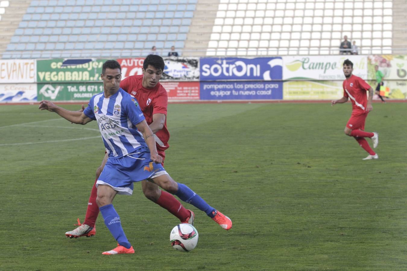 El fútbol no fue justo con La Hoya (0-0)