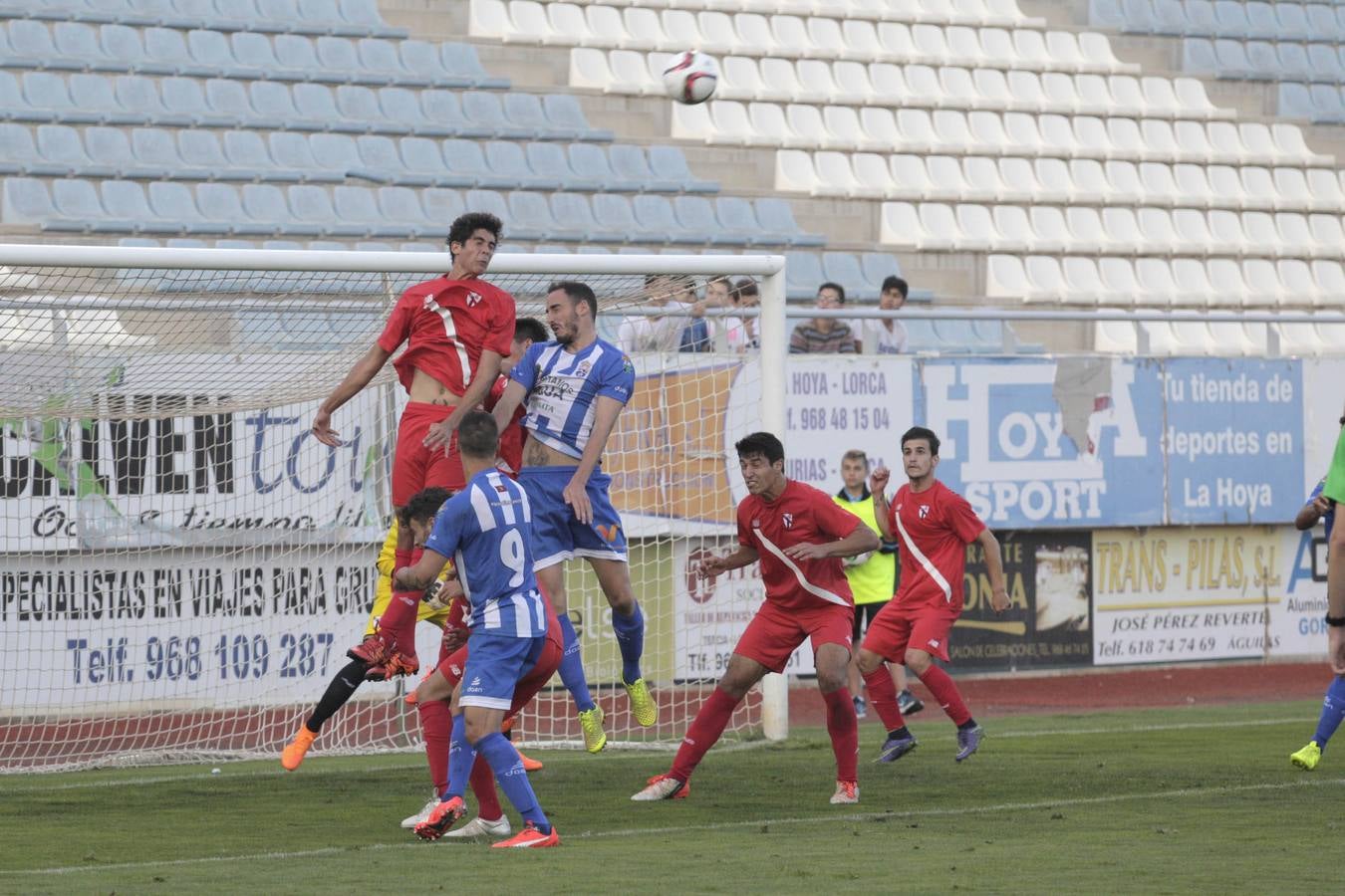 El fútbol no fue justo con La Hoya (0-0)