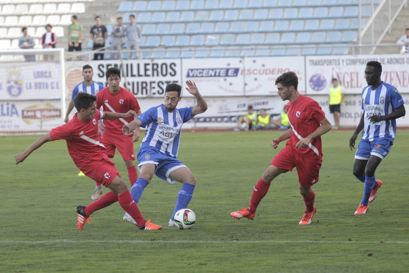 El fútbol no fue justo con La Hoya (0-0)