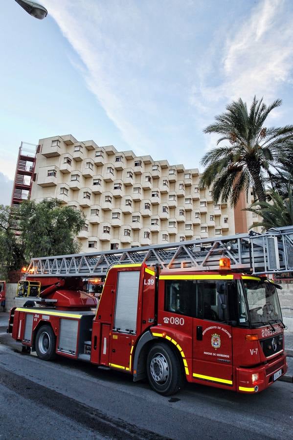 Desalojadas 150 personas de una residencia de ancianos por un incendio