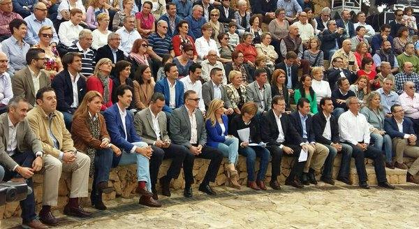 Mariano Rajoy clausura un acto en Finestrat y pasea por Calpe