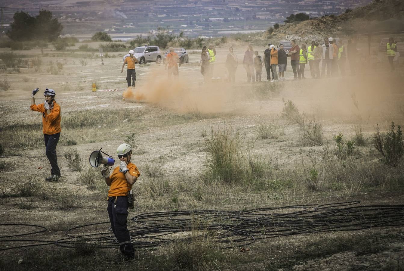 Simulacro en la cantera de Cox