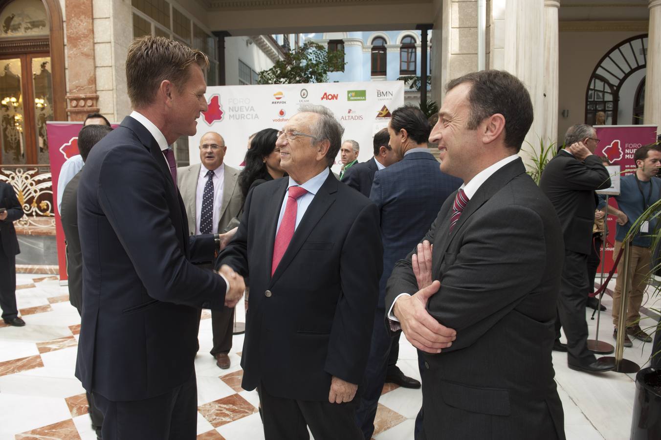 El presidente de Vodafone España, Francisco Román, en el Foro Nueva Murcia