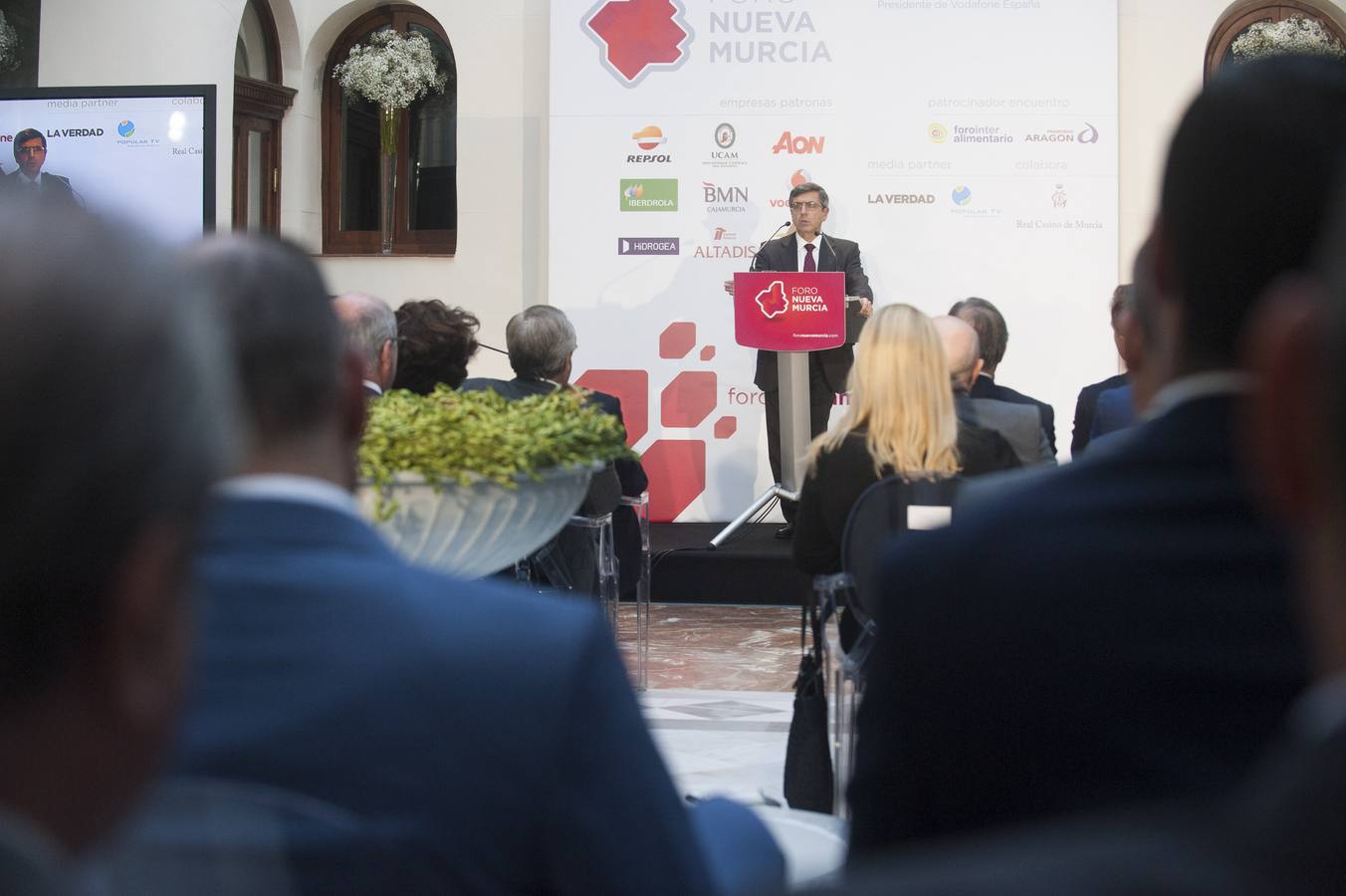 El presidente de Vodafone España, Francisco Román, en el Foro Nueva Murcia