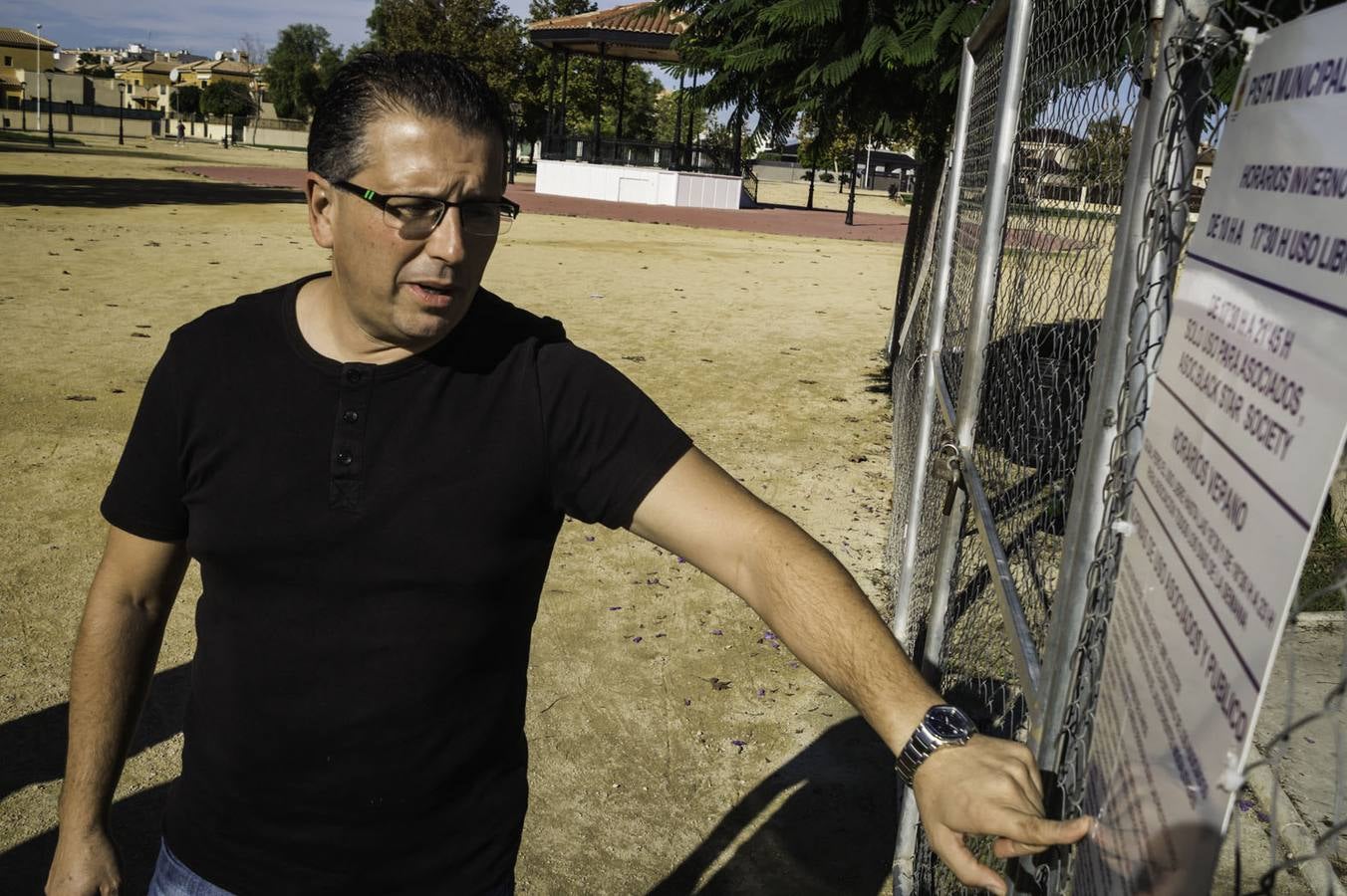 El PP denuncia el mal estado de la pista de patinaje de la Plaza Béjar