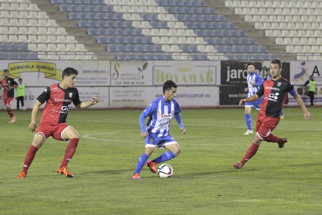 Imágenes del partido La Hoya Lorca-Mérida