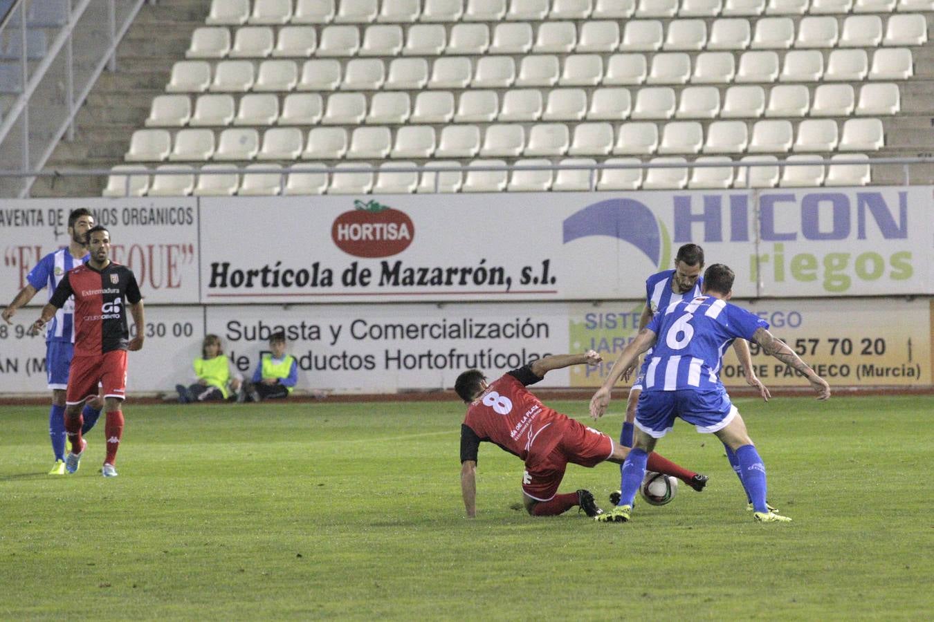 Imágenes del partido La Hoya Lorca-Mérida