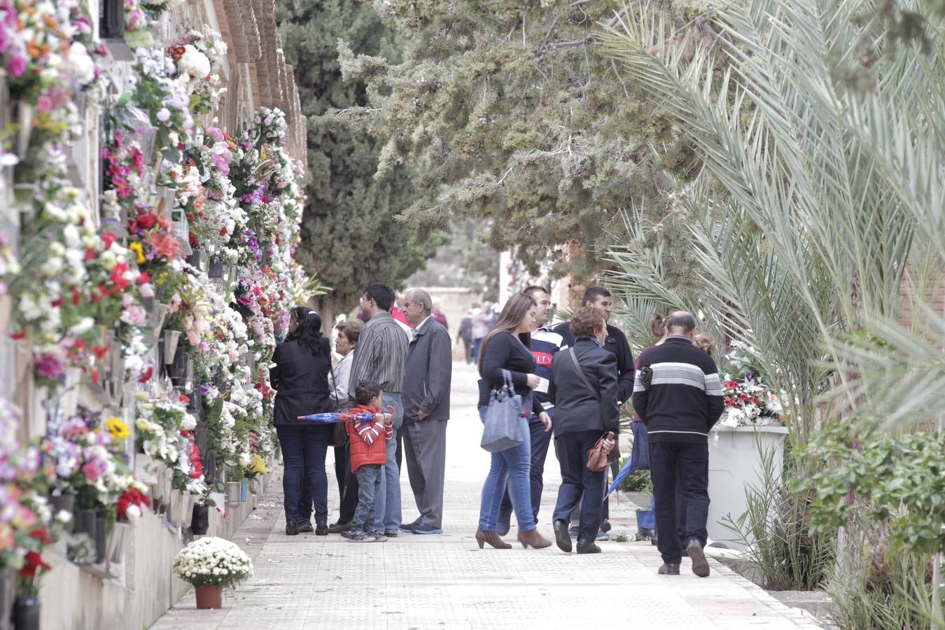 La Región recuerda a sus difuntos