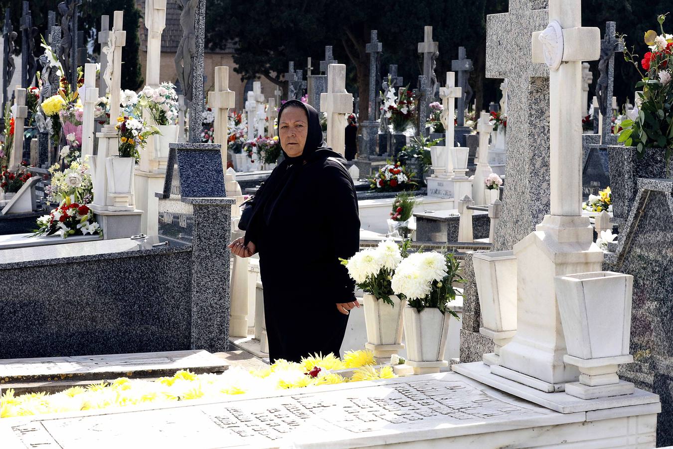 La Región recuerda a sus difuntos