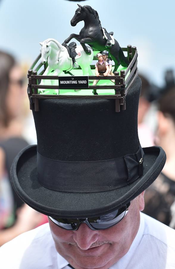 Sombreros frente a caballos