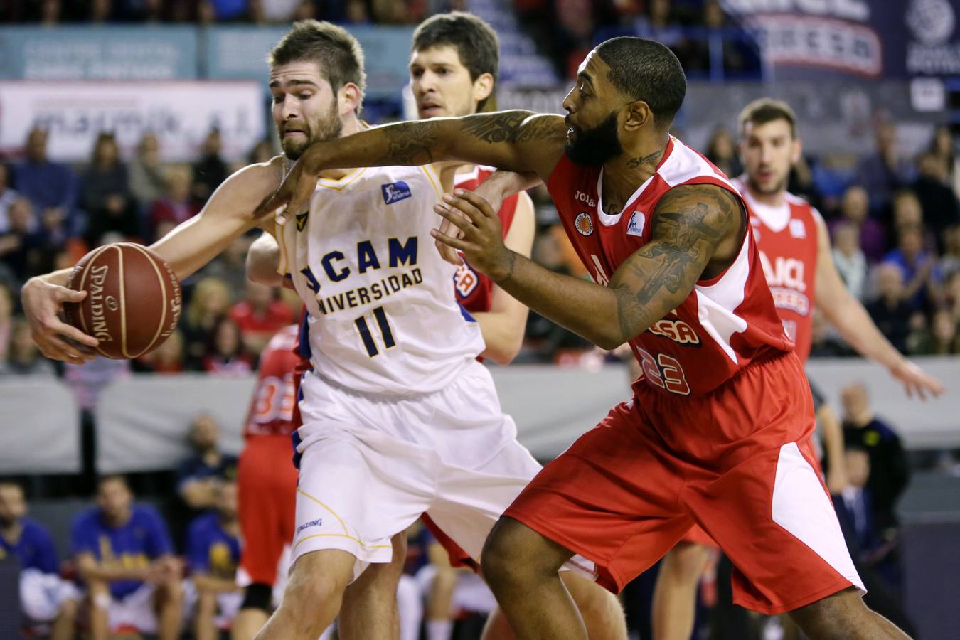 Manresa sigue siendo una cancha maldita