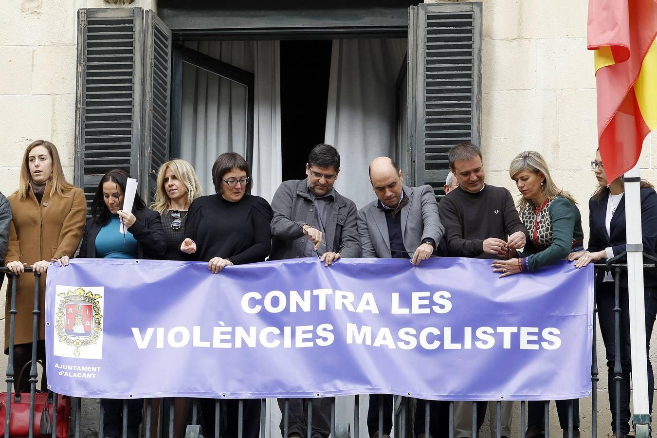 El Ayuntamiento de Alicante celebra el Día Internacional contra la Violencia de Género