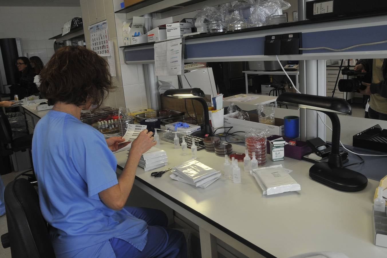 Carmen Montón visita el Hospital General de Elche