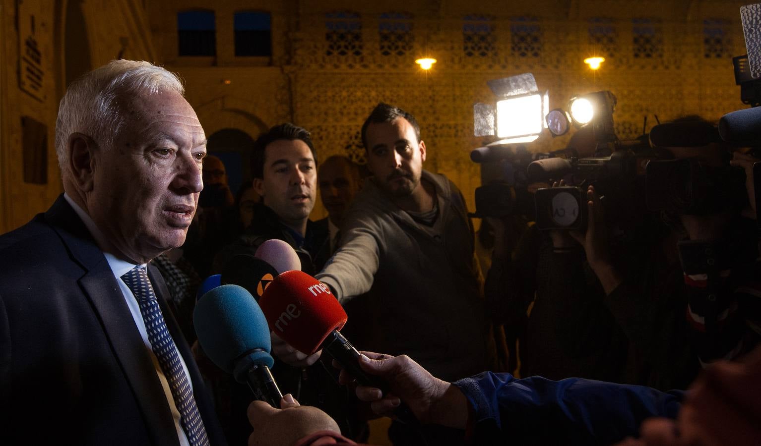 Margallo en la firma de un convenio con la Euroagencia que protege la OAMI