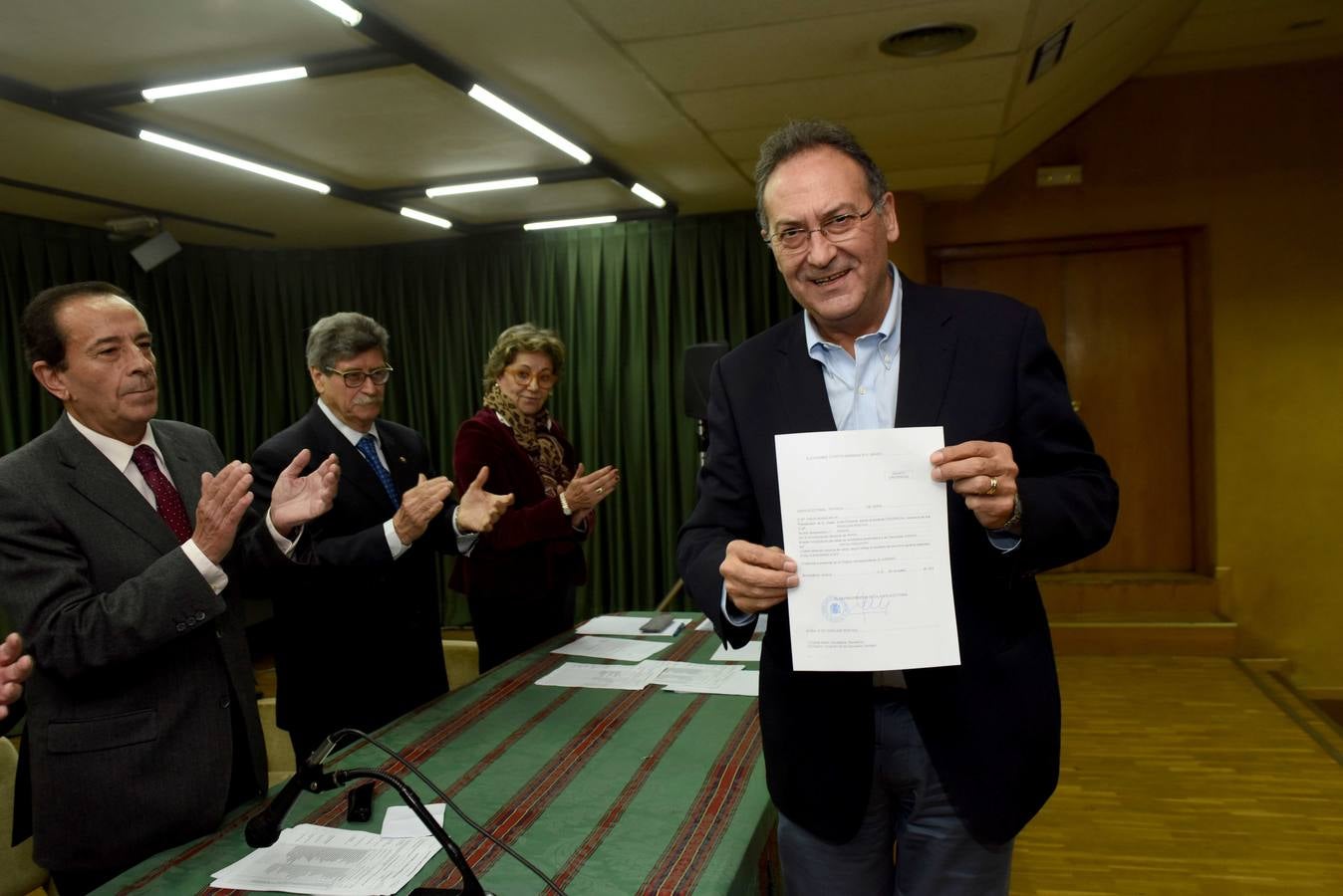 Entrega de credenciales a los diputados y senadores electos en Murcia