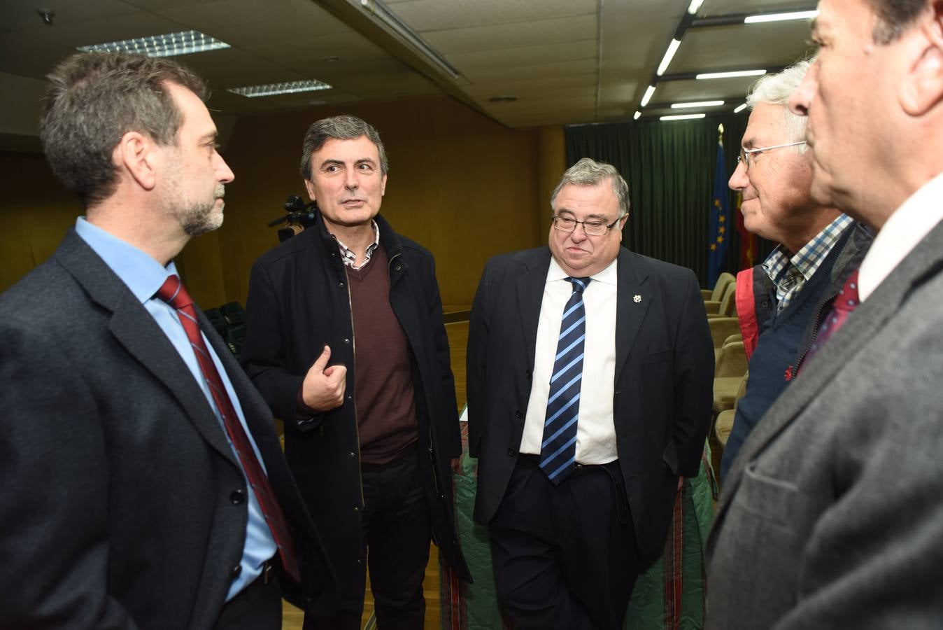 Entrega de credenciales a los diputados y senadores electos en Murcia