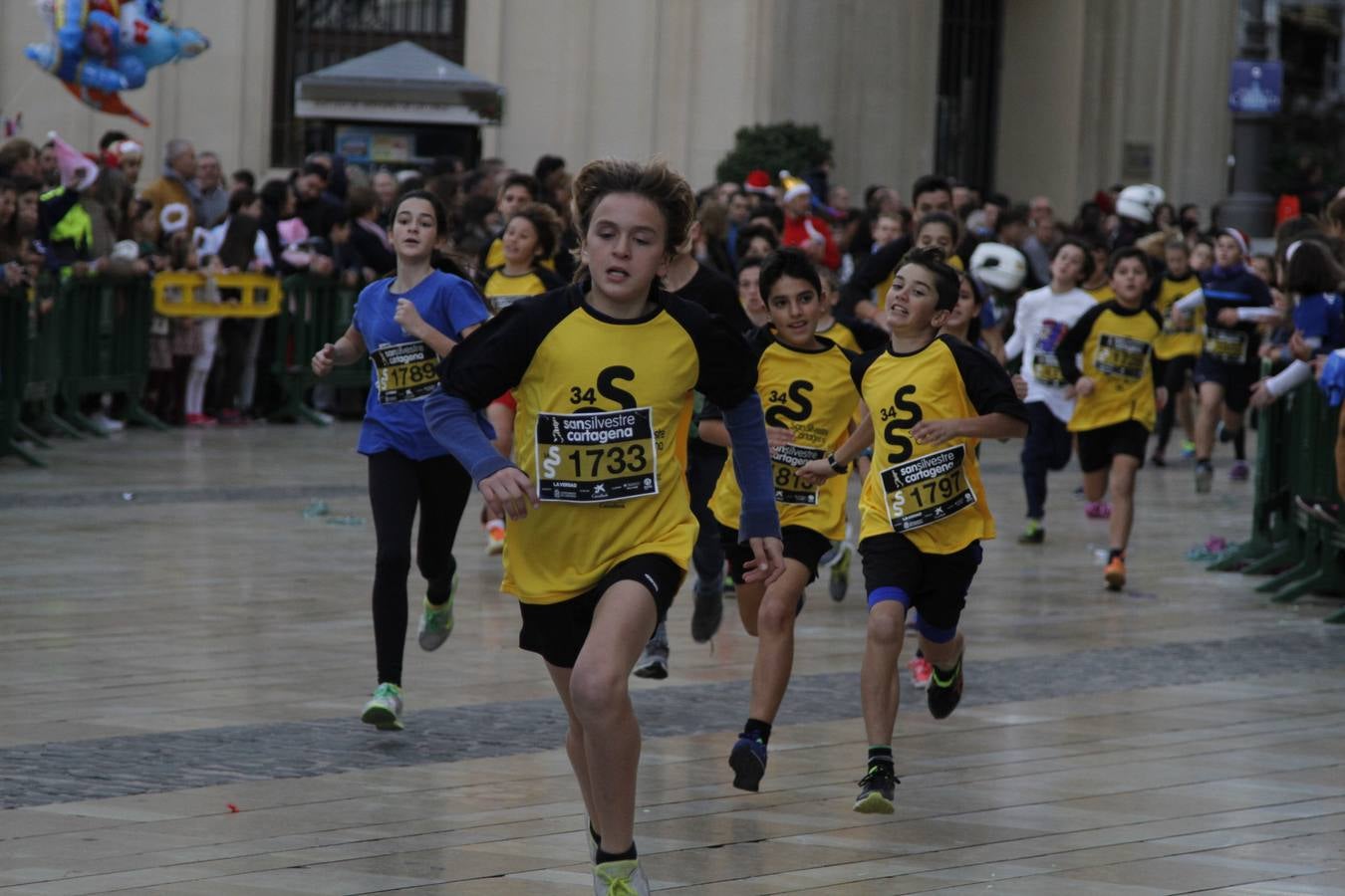 Alevines e infantiles a la carrera en Cartagena