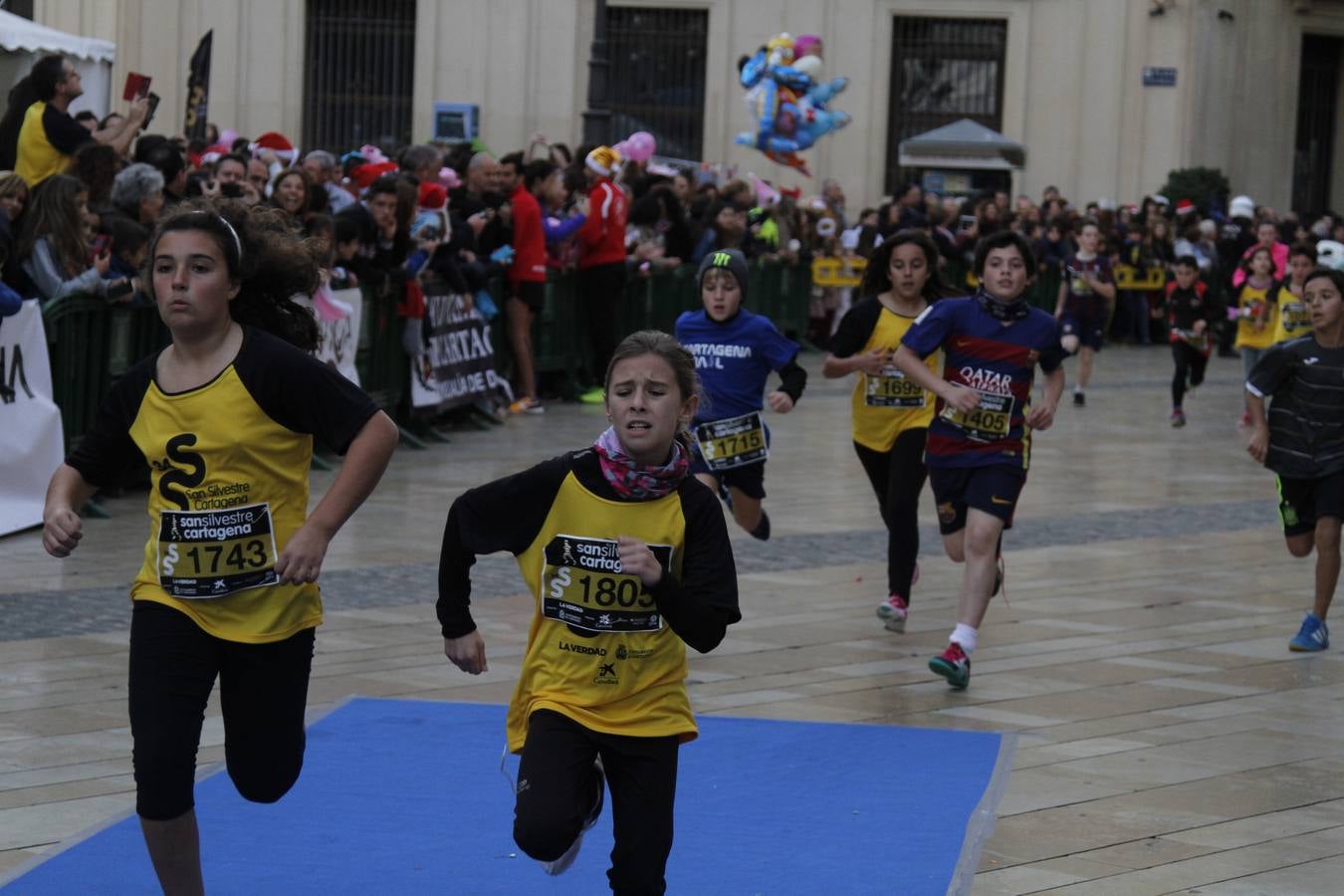 Alevines e infantiles a la carrera en Cartagena