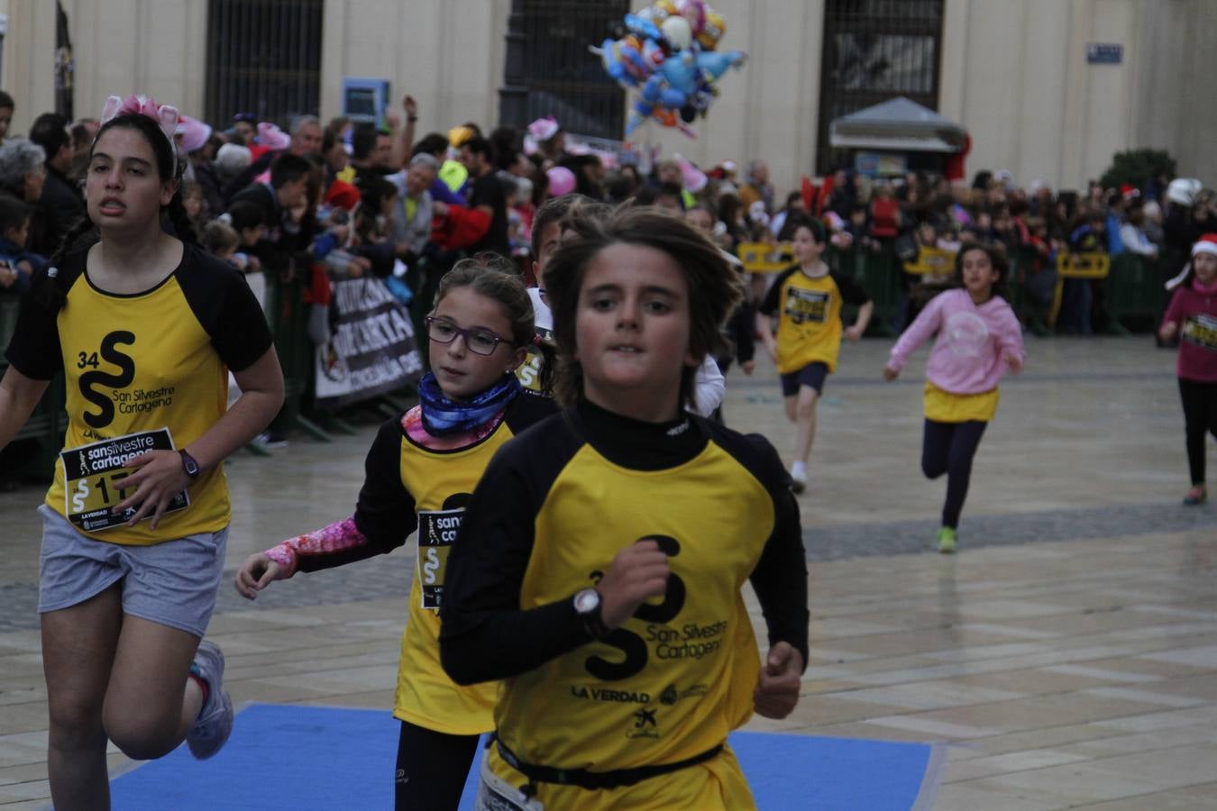 Alevines e infantiles a la carrera en Cartagena