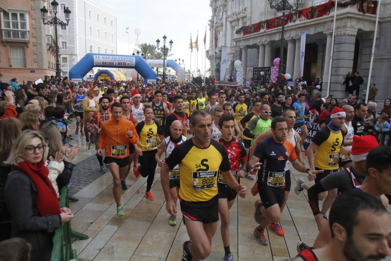 Primeros metros de la San Silvestre de Cartagena 2015