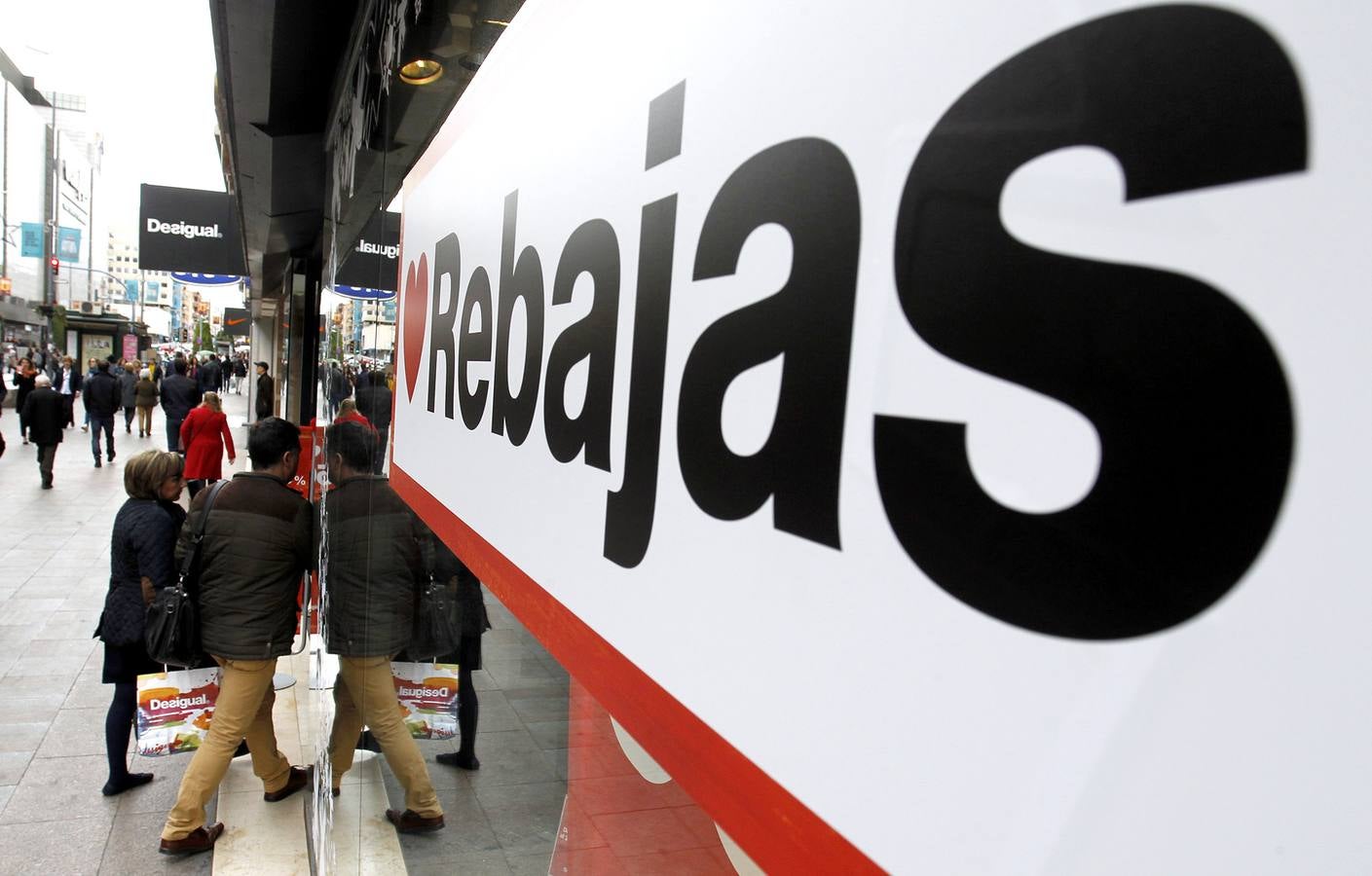 Arranca la campaña de rebajas en Alicante