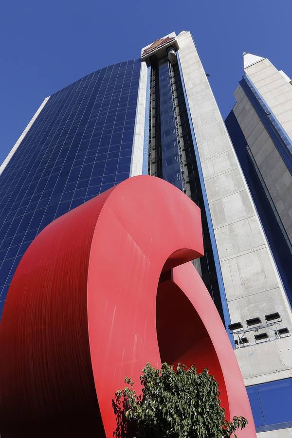 Las &#039;Torres Gemelas&#039; de Murcia cambian de imagen