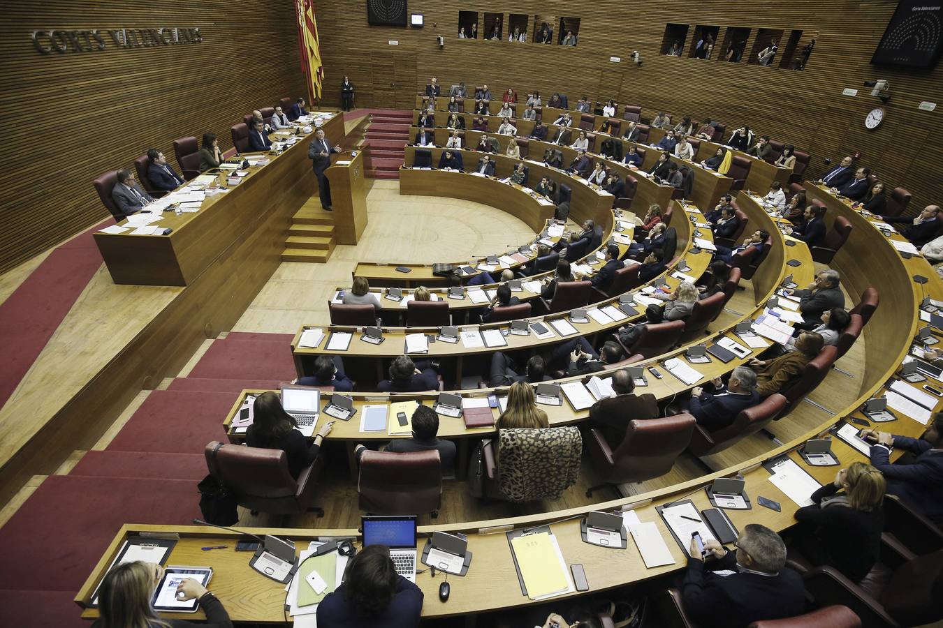 Pleno de Les Corts