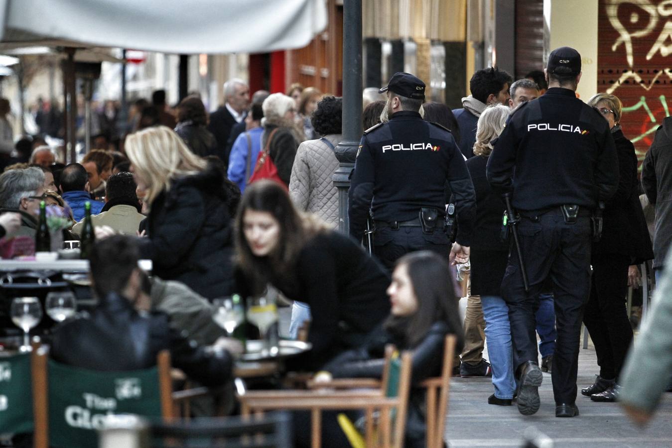 La presencia de la Policía Nacional rebaja los conflictos en la zona del &#039;tardeo&#039;