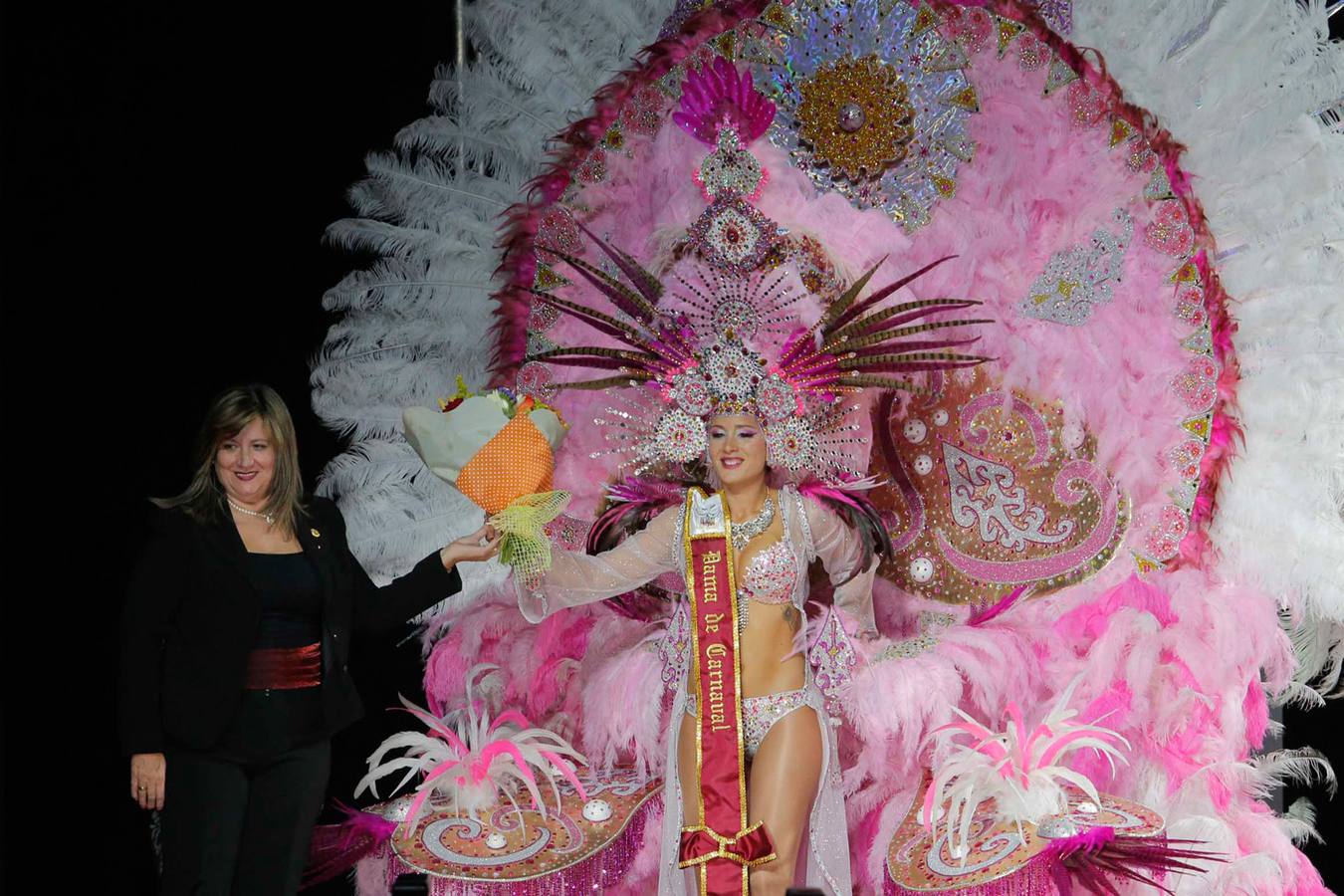 Las imágenes del pregón y la elección de la reina del Carnaval de Cartagena