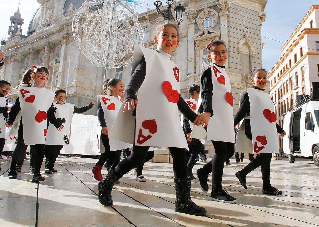 Mucha ilusión en el desfile infantil de Cartagena