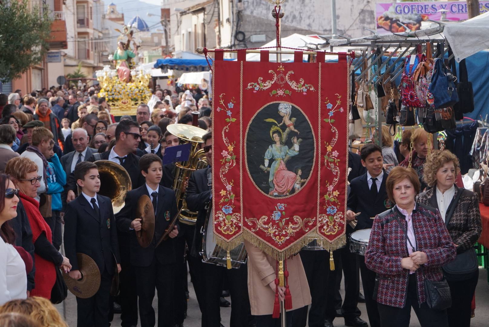 Peregrinación dulce y huertana en Catral