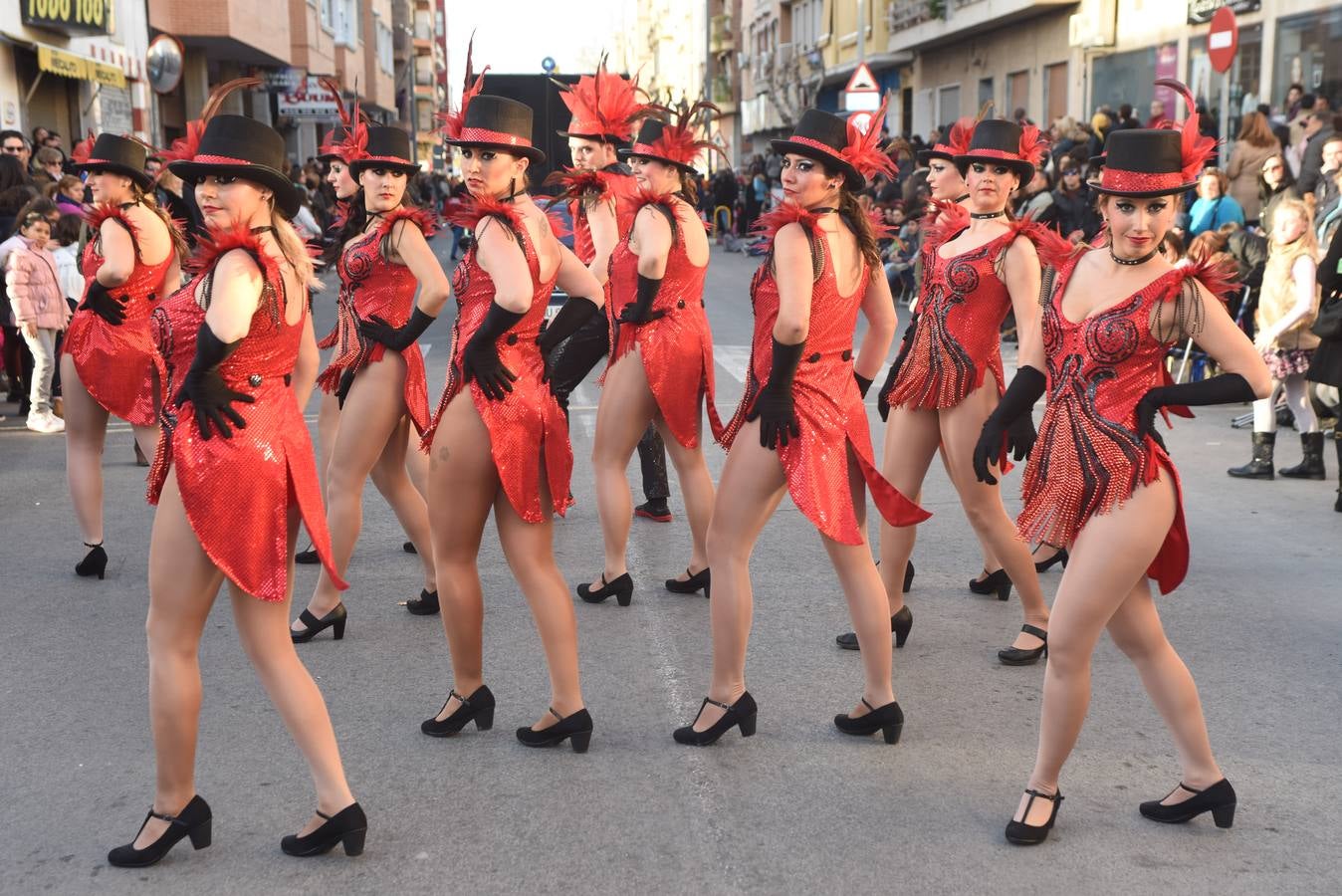 Desenfreno carnavalero en Beniaján