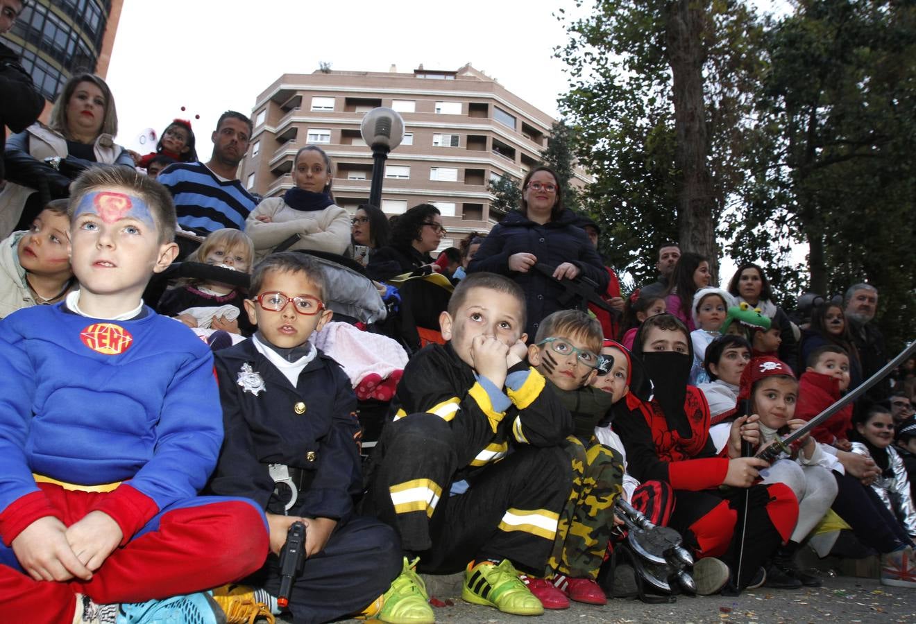 El Carnaval gana al frío de calle en Cartagena