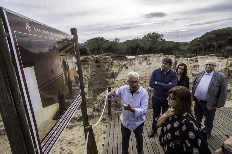 Visita de la directora general de Cultura al Parque Arqueológico de Guardamar