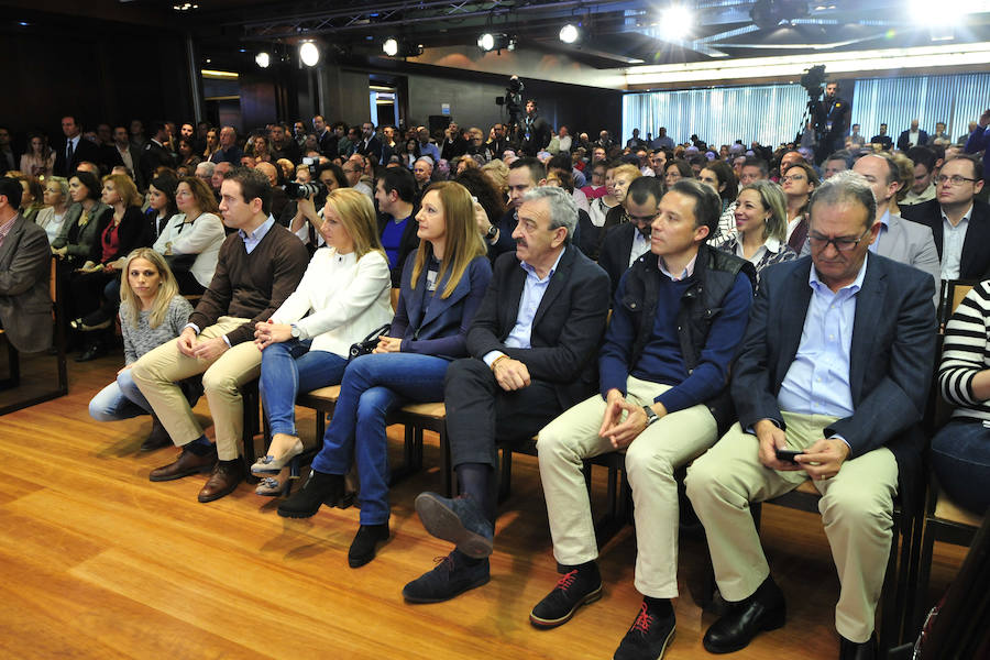 Mariano Rajoy preside la Junta Directiva del PP en la Región